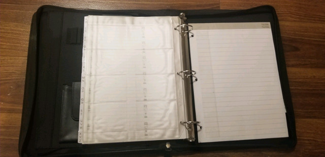 DAY TRACKER BRIEFCASE ORGANIZER FOR SALE! MINT CONDITION! in Other Business & Industrial in Oshawa / Durham Region - Image 3