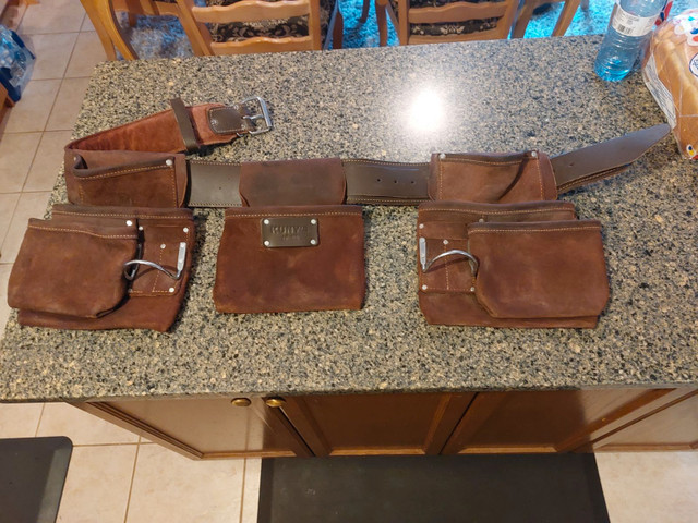 Kunys AP-400 tool belt, used once, EXCELLENT condition in Hand Tools in Oakville / Halton Region