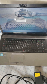 Toshiba Satellite L870 Laptop