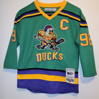Red Rebels 01 champ shirt / Disney Conway Mighty Duck jersey