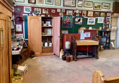 AUCTION at Bezanson Auctioneering Center 2015 Highway 362, Victoria Vale (Just north of Middleton) S...