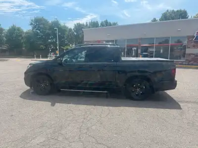 2017 Honda Ridgeline Black Edition Very clean truck, well cared for, and it still drives great. Come...