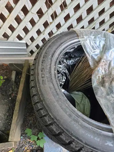 Used 205/55/r16