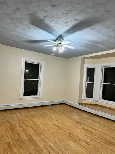 A large 3-bedroom, 1-bathroom apartment in the heart of downtown Windsor will be available for rent...