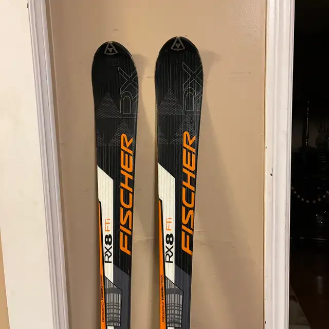 170 Fisher ski with boots  in Ski in Markham / York Region - Image 5