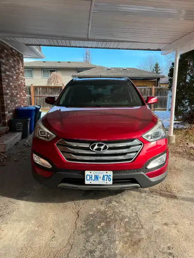 Selling my 2016 Hyundai Santa Fe, it has heated seats in the front and in the backseat as well and h...