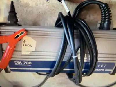 Volvo intelligence battery charger, View more