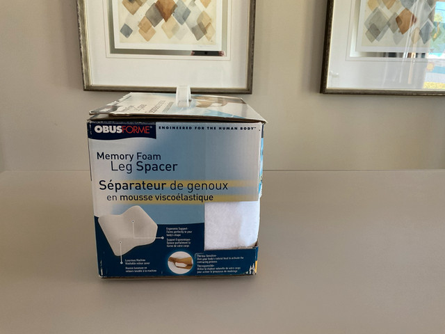 Coussin | Séparateur de genoux en mousse Obusforme dans Santé et besoins spéciaux  à Laval/Rive Nord - Image 3
