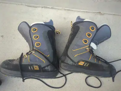 ThirtyTwo Men's Freestyle Snowboard Boots, View more