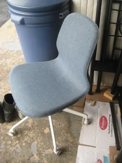 FS: moving sale: office chairs kids books box, shelf, table lamp, View more