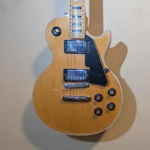 Rare 1970s VIBRA Les Paul Copy - Lawsuit Era - Vintage MIJ in Guitars in Longueuil / South Shore - Image 3