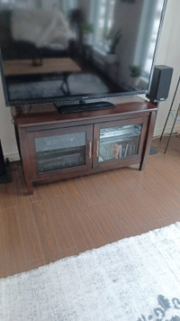 Meuble télé en bois