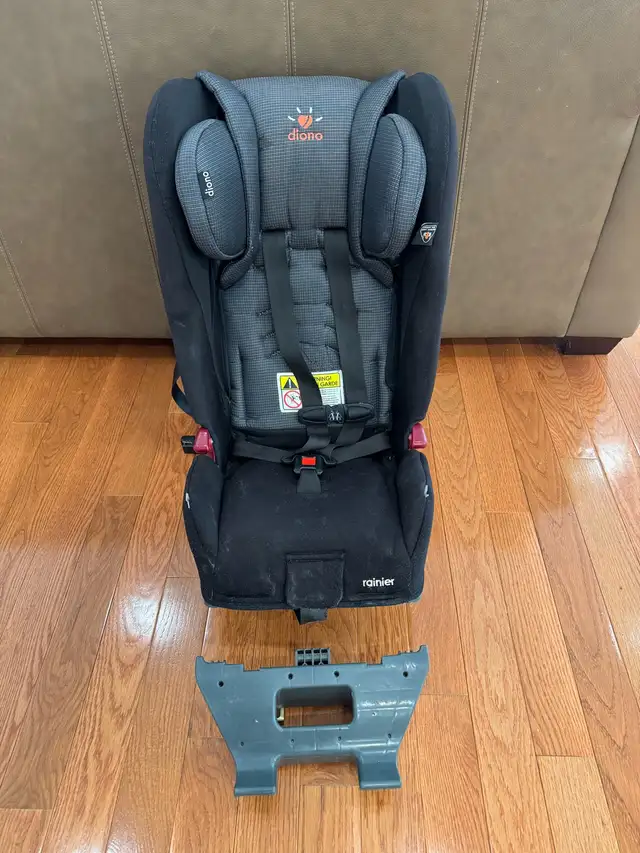 Diono Rainier Car Seat in Strollers, Carriers & Car Seats in Kitchener / Waterloo - Image 2