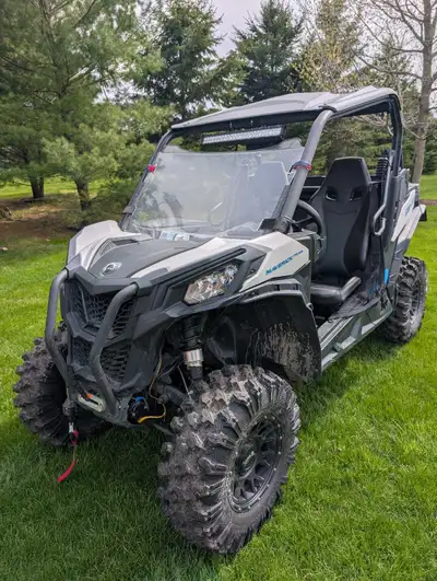 2019 Can Am Maverick Trail. Only 1900km.Great shape. Power steering, light bar, Super ATV lift kit,C...