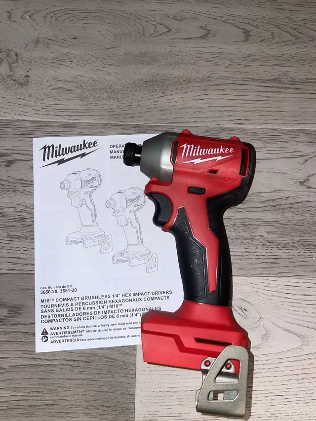 Milwaukee 1/4” brushless compact impact driver