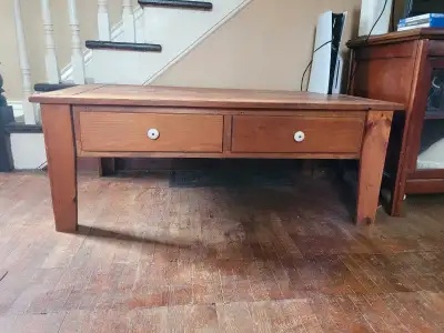 Large, heavy ((bring 2 people pls)) wooden coffee table. Vintage and in perfect condition. $130 Pick...