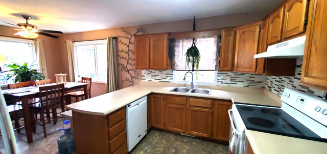 Welcome to 2121 Miller St in Lumby. This 4 Bedroom & 2.5 bath in Houses for Sale in Vernon - Image 4