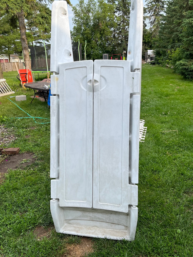 Lockable AFrame Pool Ladder Hot Tubs & Pools Ottawa Kijiji