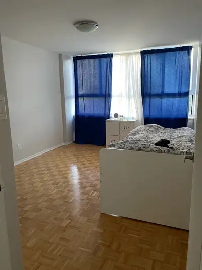 $ 1250 Private Room for Rent ( Female Only) ( as long as the ad is active the room is available don’...