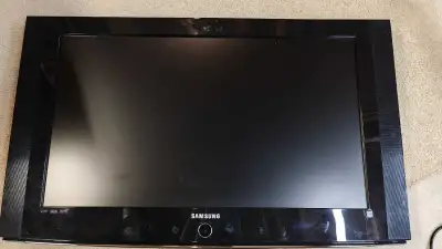 Samsung 32" 720p TV, View more