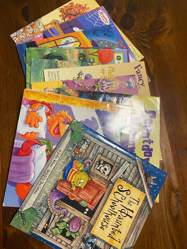 Children’s Halloween book collection  in Children & Young Adult in Burnaby/New Westminster - Image 2