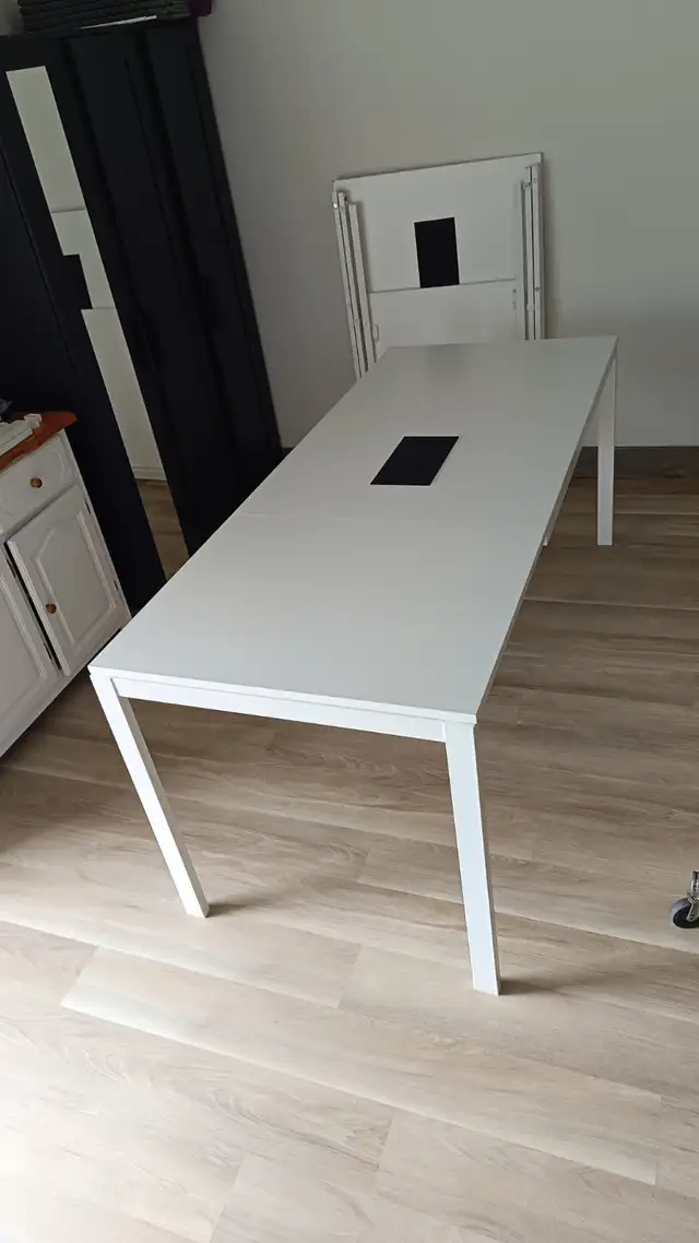 TABLE  Ikea Vangsta in Dining Tables & Sets in Granby - Image 4