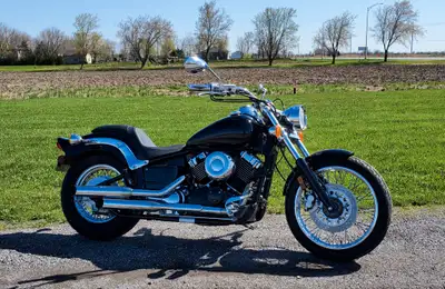 1998 Yamaha XVS 650 Custom. Many modifications and upgrades, many new parts installed, needs nothing...
