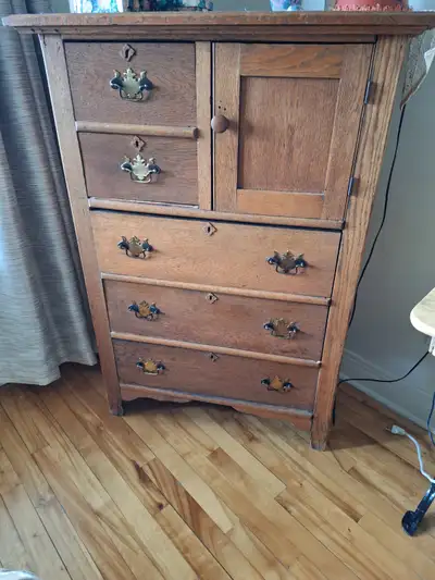 Chiffonnier antique, View more