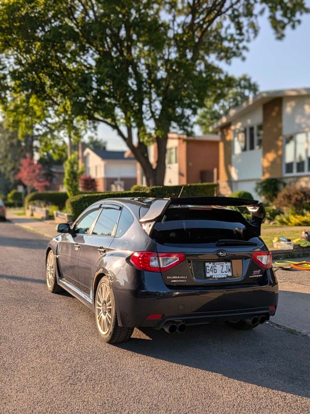 2010 Subaru Impreza WRX STI — photo 3