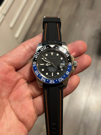 Seiko Batman mod rubber   strap exhibition case automatic  watch
