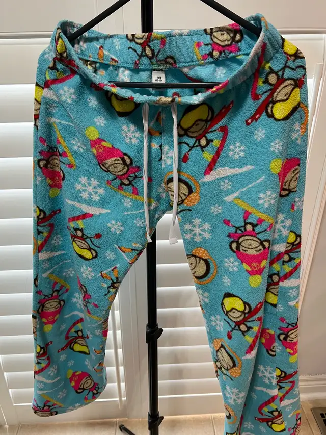 LikeNEW Stylish GirlsClothes 10pcs @$1each  in Kids & Youth in Markham / York Region - Image 11