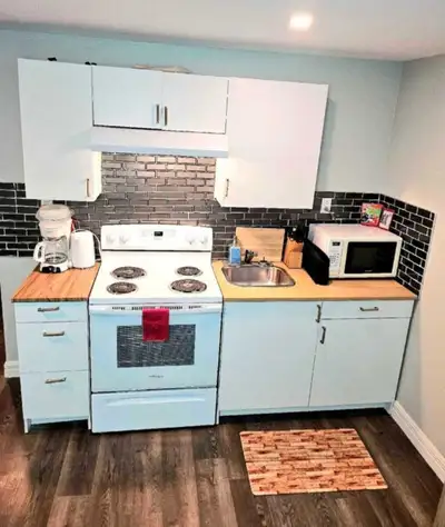 2 bedroom furnished apartment available for short stay/ long rent with 1 toilet 2 queen size beds wi...