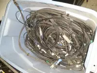 more than 10,000 audio cables vga cables $5 dvi cable networking