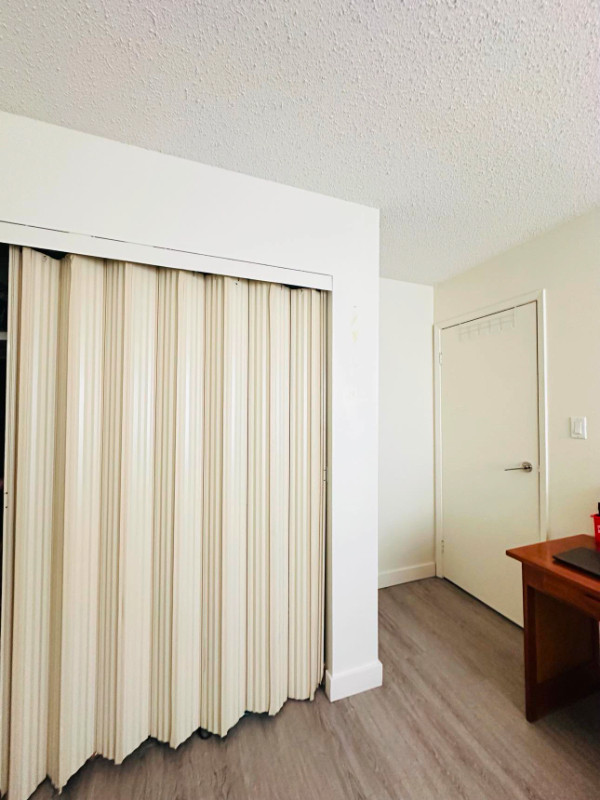 Bangladeshi girl roommate wanted in Room Rentals & Roommates in Edmonton - Image 2