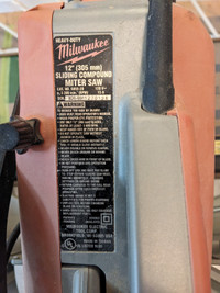 Milwaukee 12 inch sliding compound mitre saw