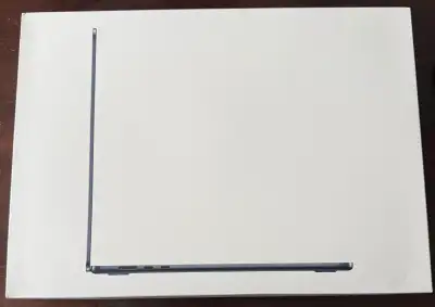 Apple MacBook Air 15.3"  M3  8 GB, 256 GB SSD - Midnight, View more