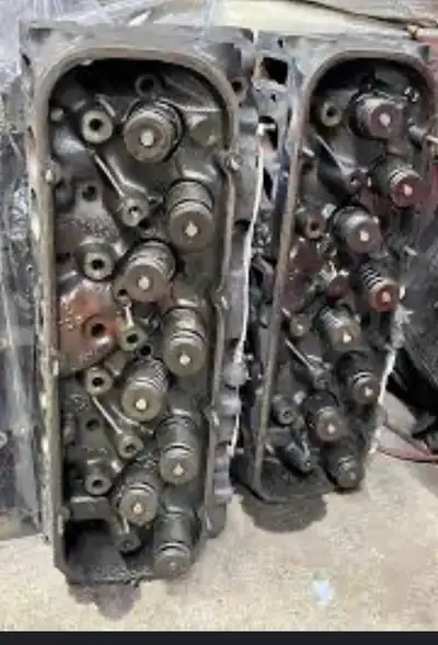 1978/79 454 big block chevy heads 346236 casting number And intake # 465839