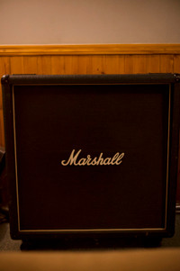 Vintage 1970s Marshall 1960b unloaded 4x12 speaker cabinet