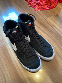Nike blazers (size 9.5)
