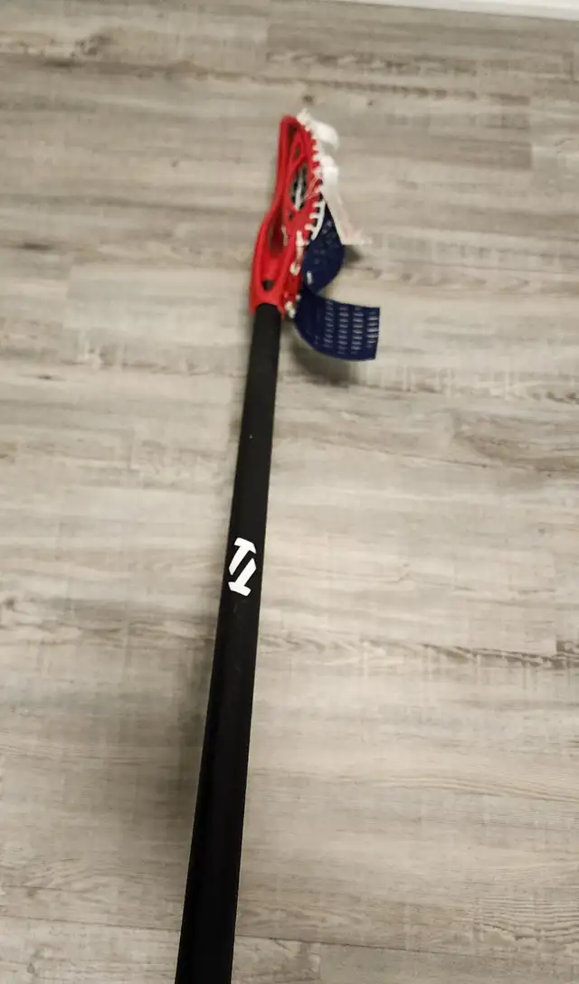 ** New Lacrosse sticks and Long pole** Updated in Lacrosse in Oakville / Halton Region - Image 4