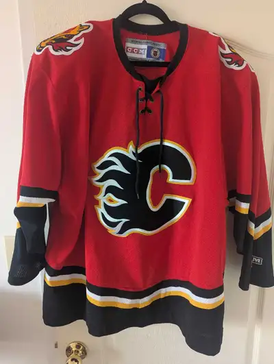 CCM Official 2004 Calgary Flames Home Jersey Men's XL. Pickup in Beltline $50 OBO.