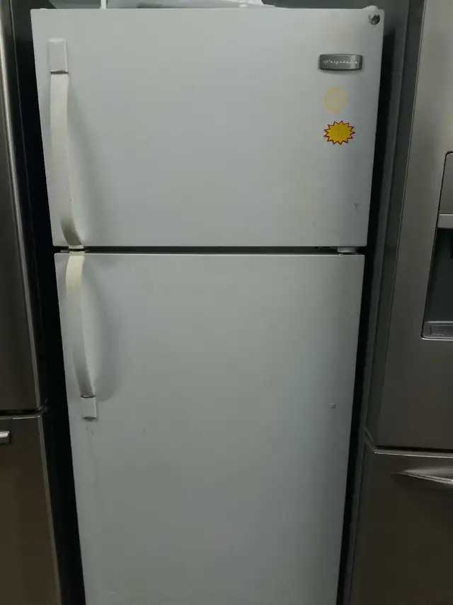 Frigidaire refrigerator 30 days warranty delivery available  in Refrigerators in Kitchener / Waterloo - Image 2
