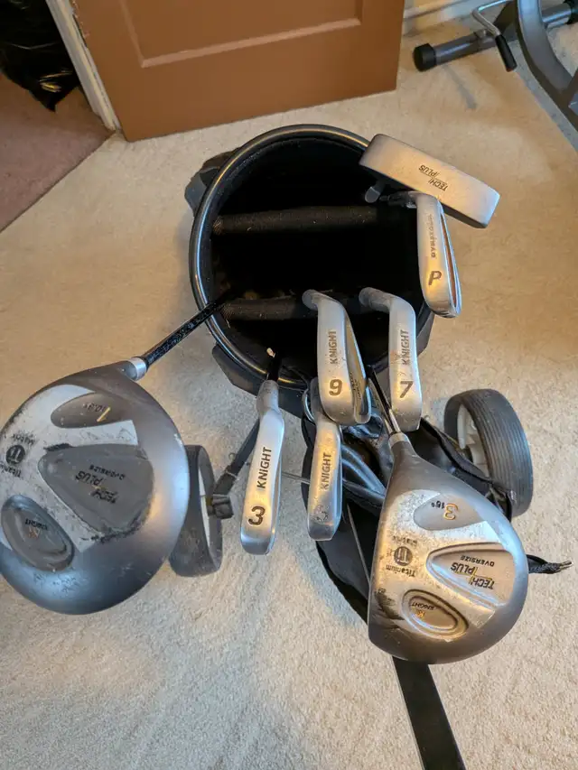 Golf clubs half set in Golf in Norfolk County - Image 4