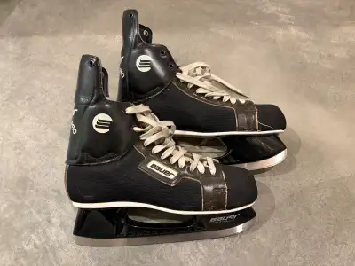 Men's Bauer Hockey Skates Size 11, View more