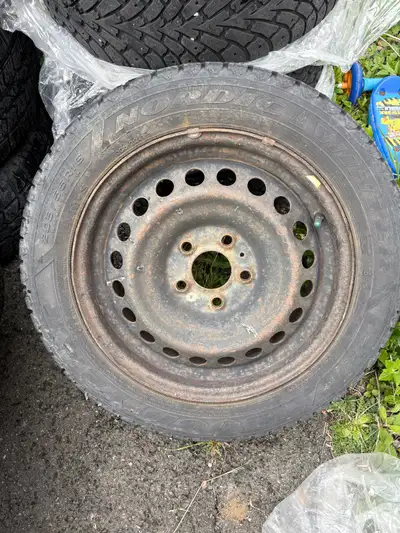 4 205/55/16 Nordic winter tires on rims bolt pattern 5 x 114.3 $200