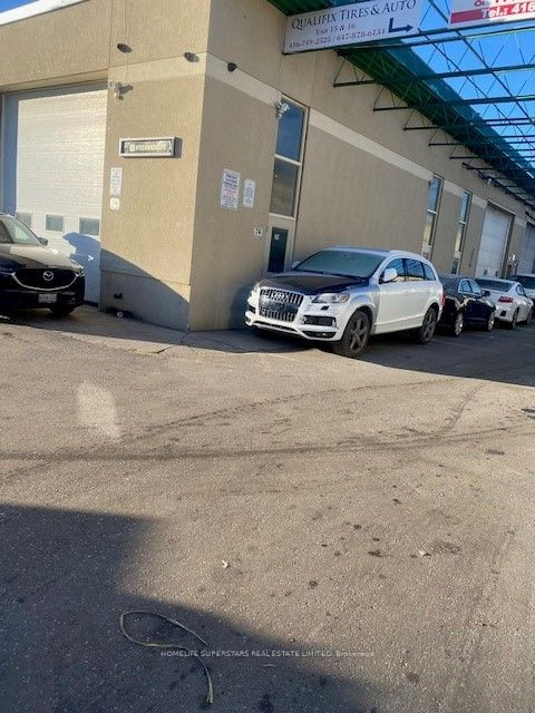 Location: Albion & Hwy 27 Toronto in Commercial & Office Space for Sale in Mississauga / Peel Region