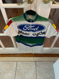 Cycling top small $10