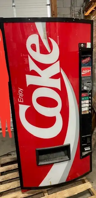 Vending Machine - COKE633734090320651222