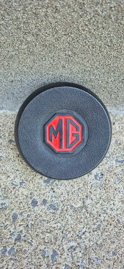 Bouton de klaxon MG