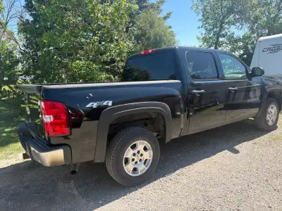 Full load everything works new tires new wheel bearings one owner great running truck